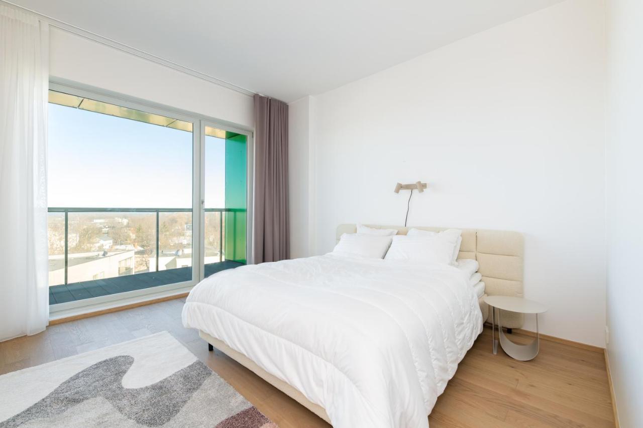 Apartment 4bdr Modern And Stylish Near Kadriorg With Free Parking