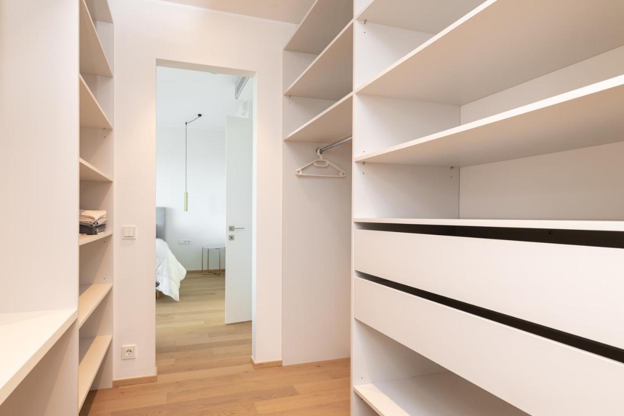 Apartment 4bdr Modern And Stylish Near Kadriorg With Free Parking *