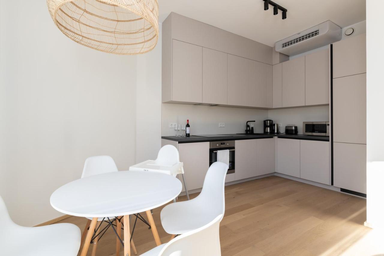 Apartament 4bdr Modern And Stylish Near Kadriorg With Free Parking *